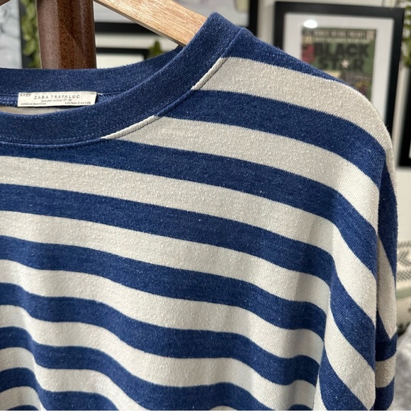 Zara White and Blue Striped Top - Picture 5 of 5